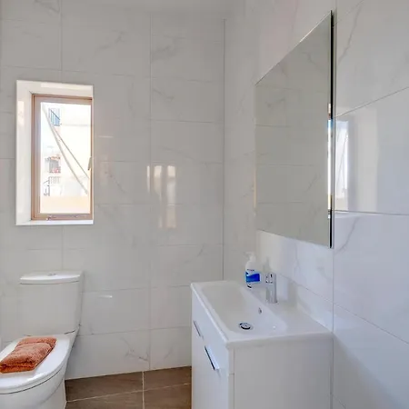 Modern In The Area Of Apartment